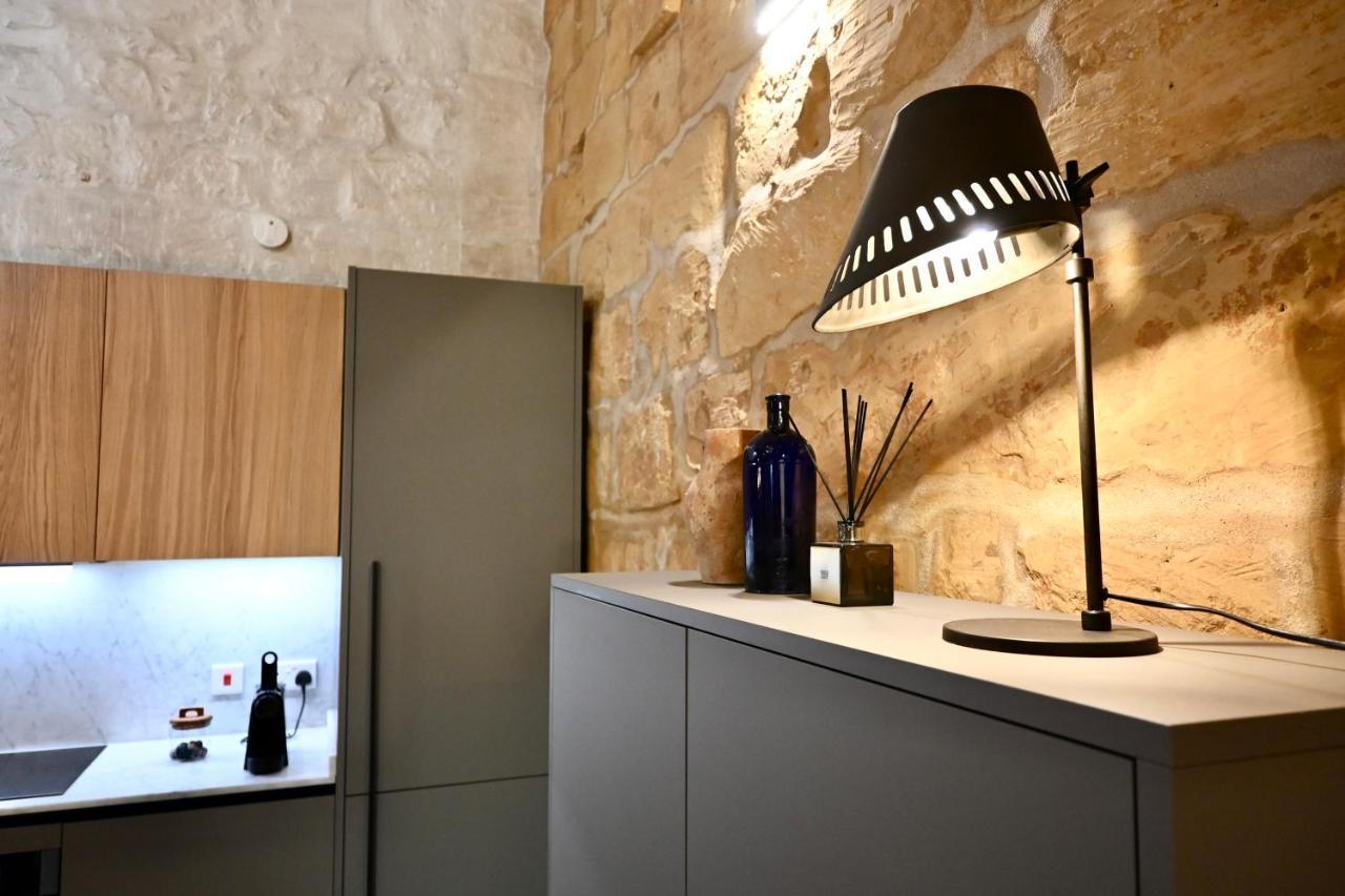 Numru 27 Expertly Restored Small House Of Character Cospicua Exteriör bild