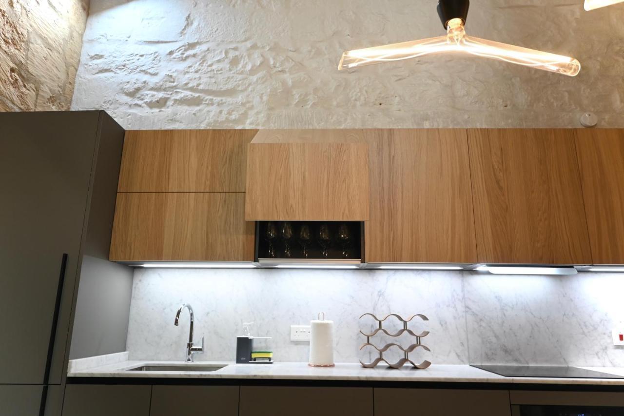 Numru 27 Expertly Restored Small House Of Character Cospicua Exteriör bild